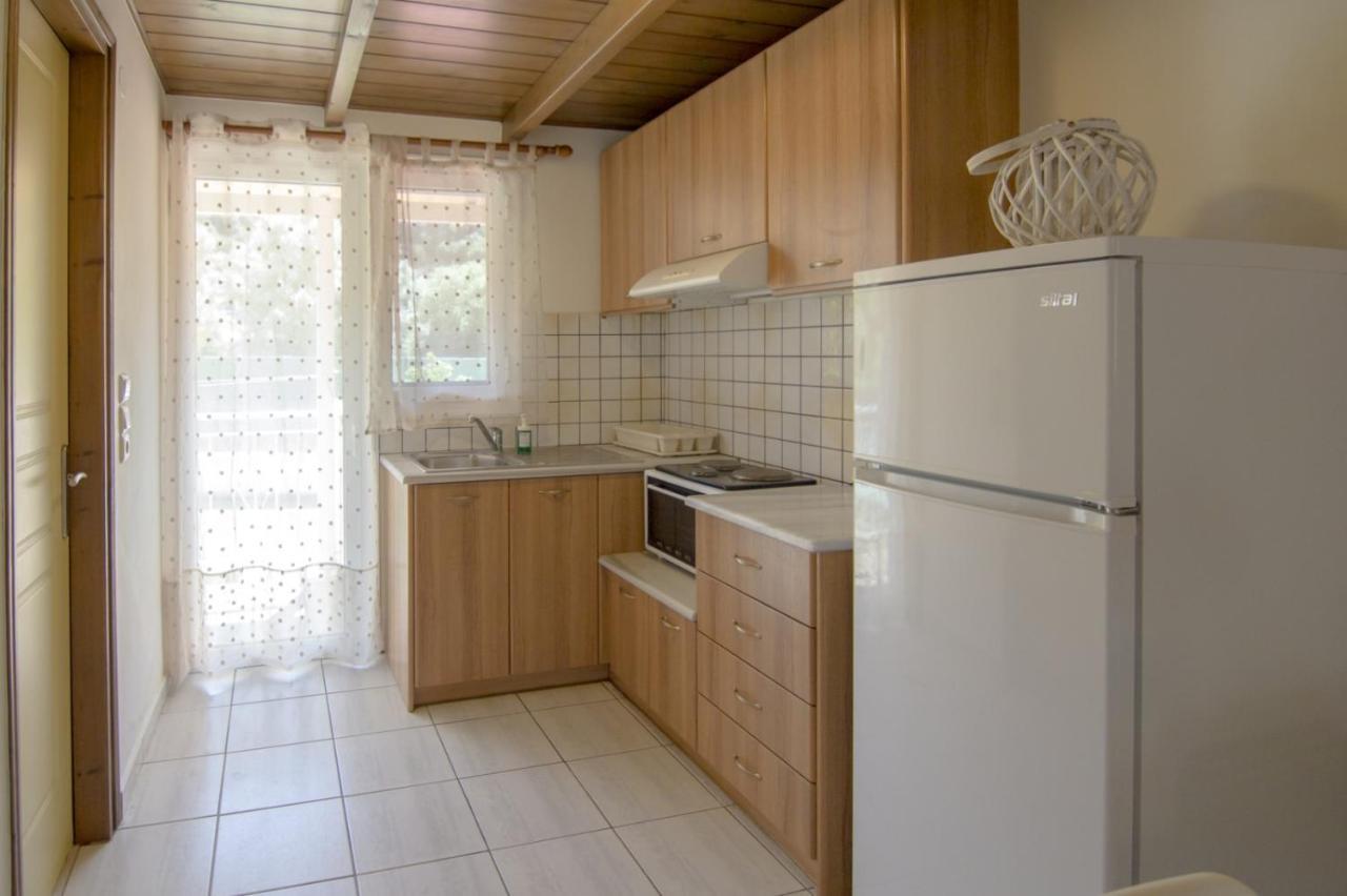 Drosostalia Apartments Lefkada City ภายนอก รูปภาพ