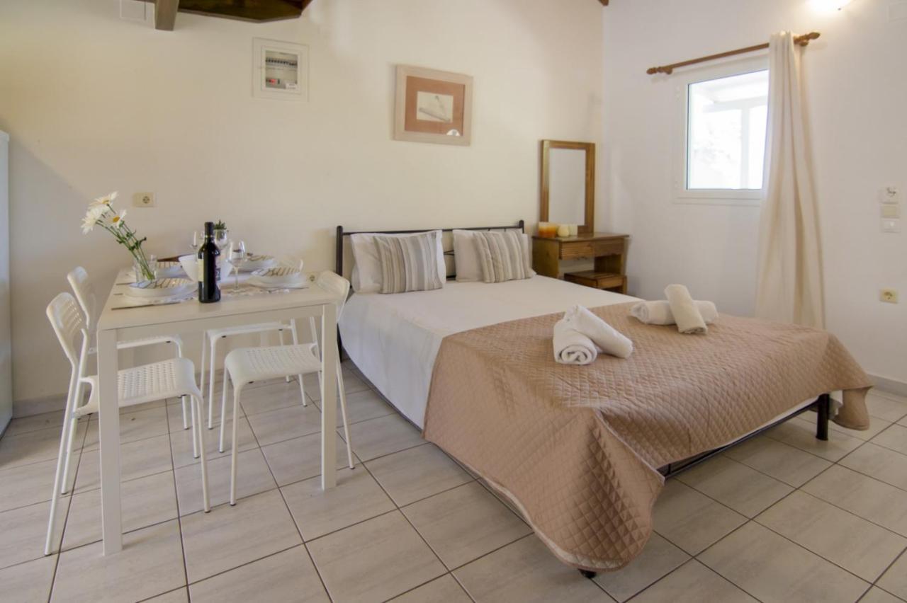 Drosostalia Apartments Lefkada City ภายนอก รูปภาพ