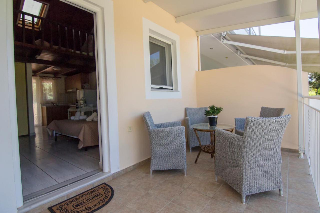 Drosostalia Apartments Lefkada City ภายนอก รูปภาพ