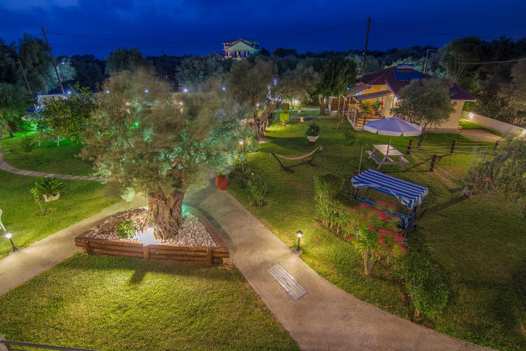 Drosostalia Apartments Lefkada City ภายนอก รูปภาพ