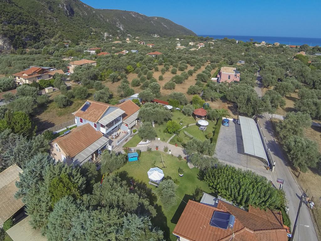 Drosostalia Apartments Lefkada City ภายนอก รูปภาพ