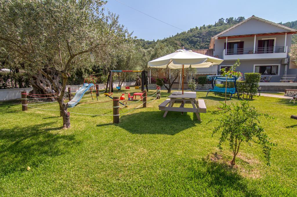 Drosostalia Apartments Lefkada City ภายนอก รูปภาพ
