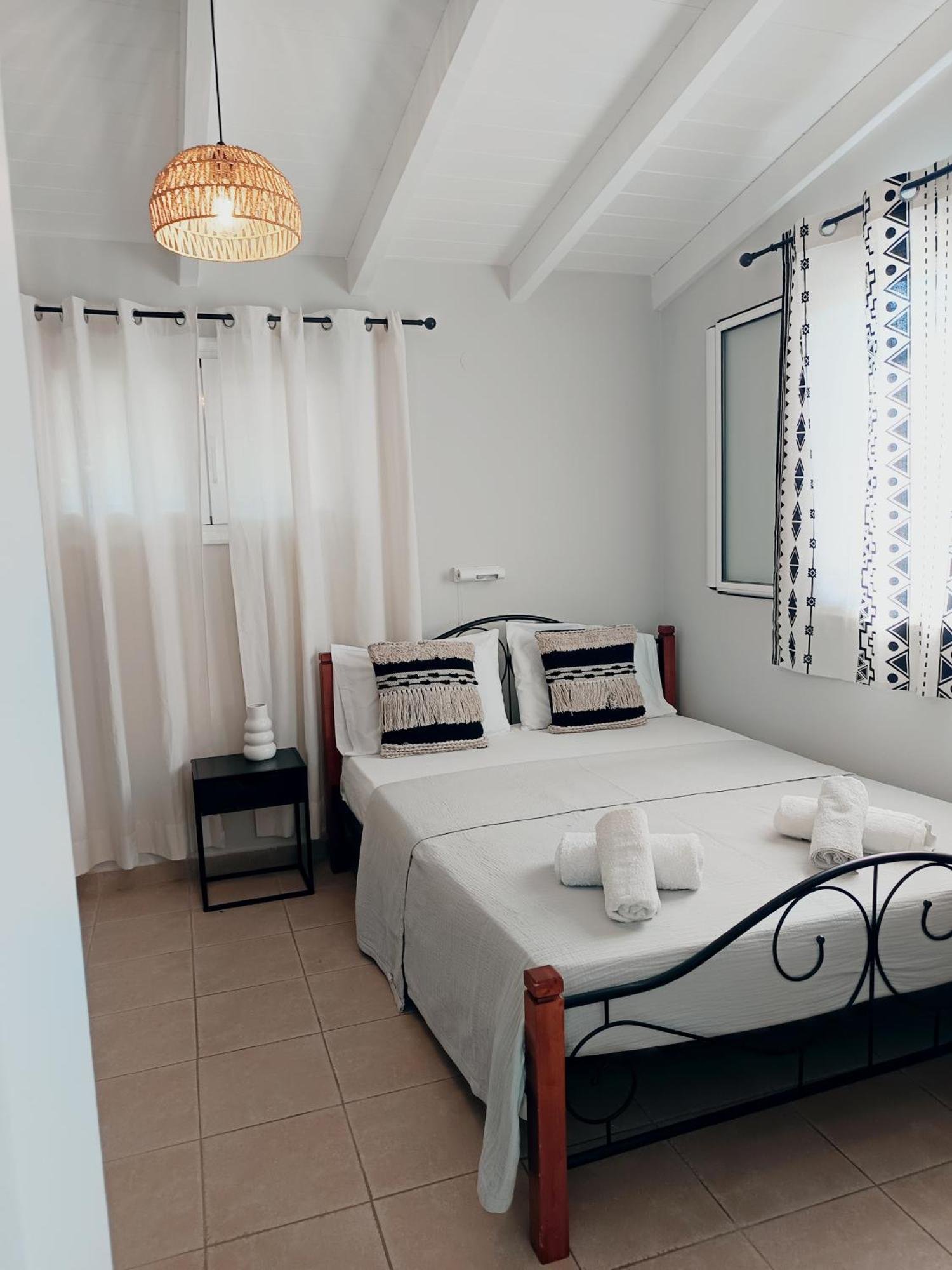 Drosostalia Apartments Lefkada City ภายนอก รูปภาพ
